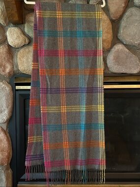 FRAAS Feel Cashmink Plaid Scarf – Box Plaid Grey (F5351G02D-C11)